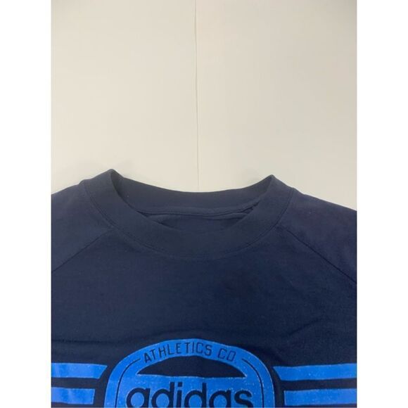 Vintage Adidas T-shirt - Picture 4 of 7